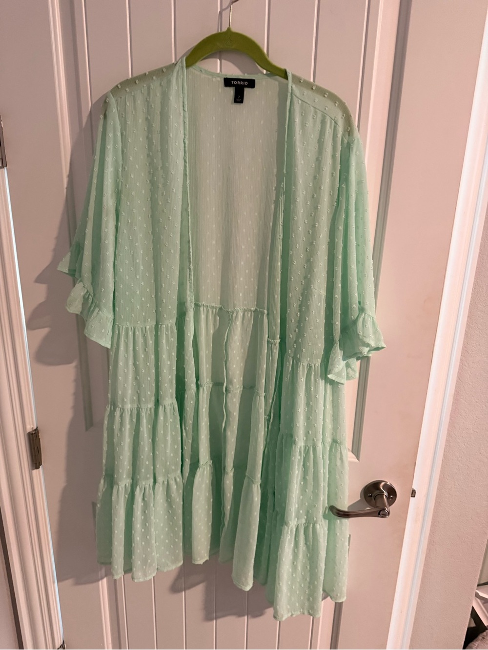 Torrid Mint Green Swiss Dot Tiered Ruffle Kimono – Size 2 / 2X